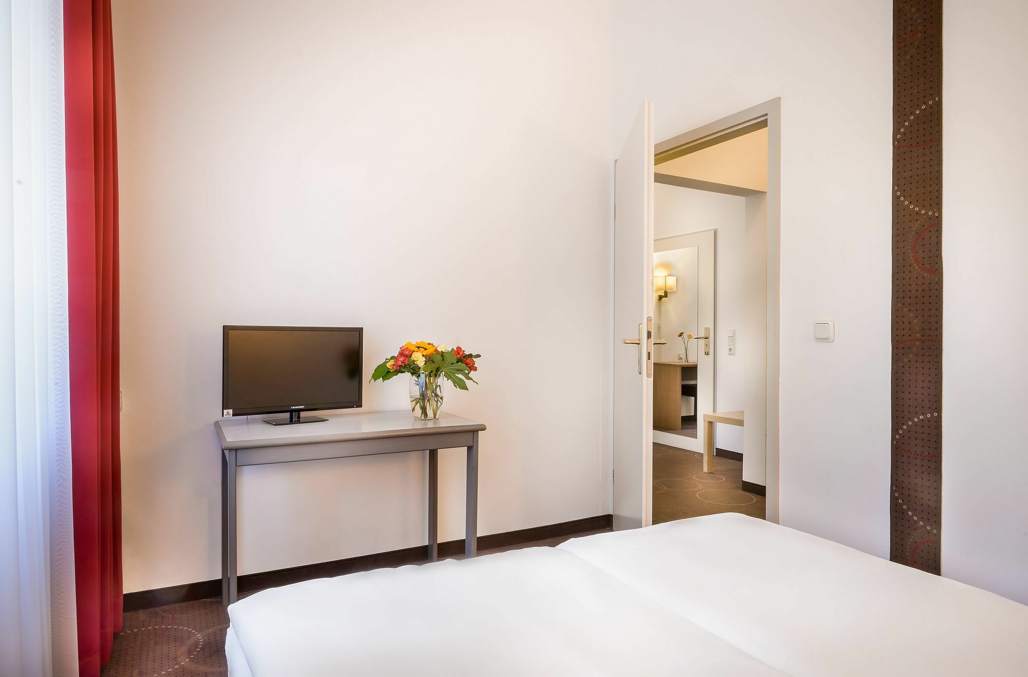 Hotel Am Bonhoefferplatz Dresden Buitenkant foto