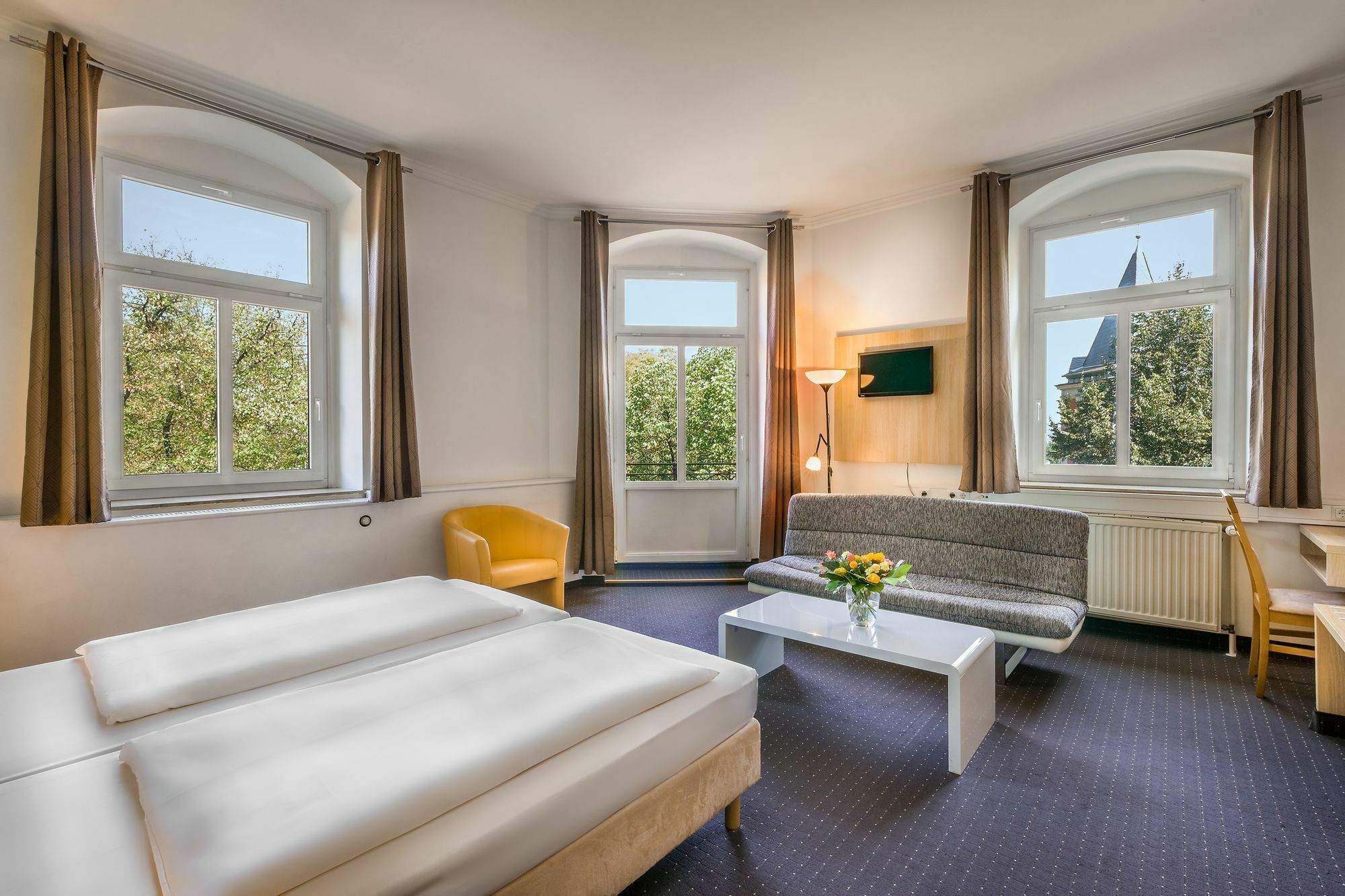 Hotel Am Bonhoefferplatz Dresden Buitenkant foto